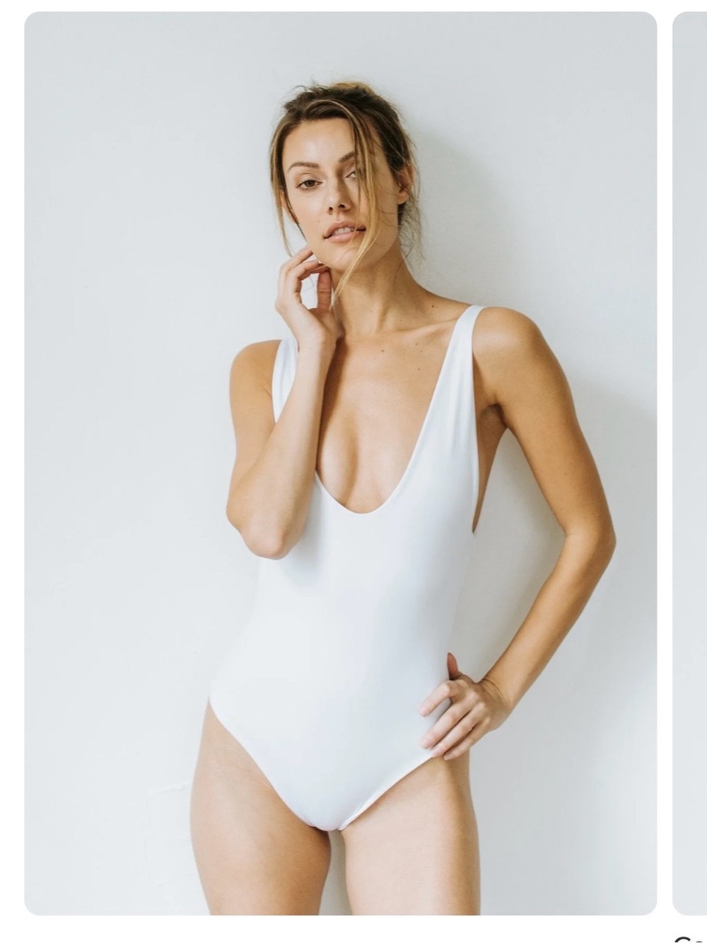 Londre Minimalist One-Piece Swimsuit